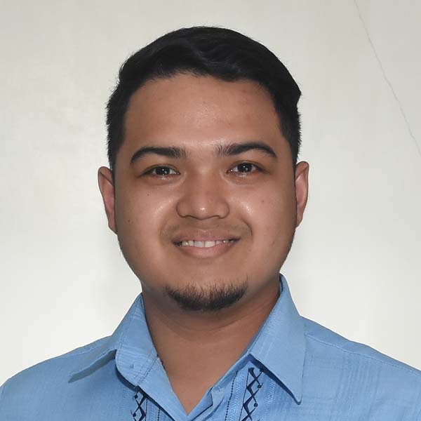 Zyrone Mari B. Reao
